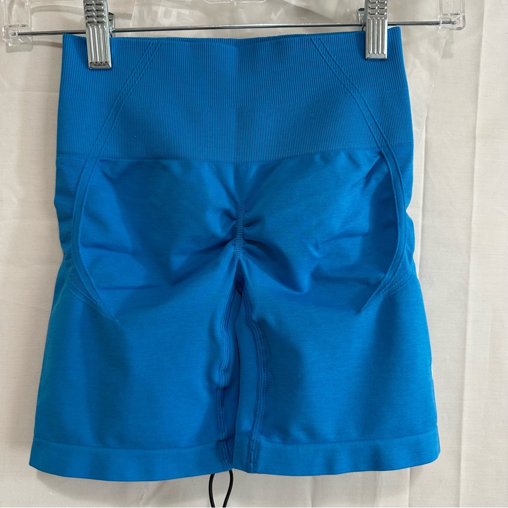 ONER ACTIVE Women Effortless Seamless Activewear Workout Shorts Tropical Blue XS - Picture 3 of 11